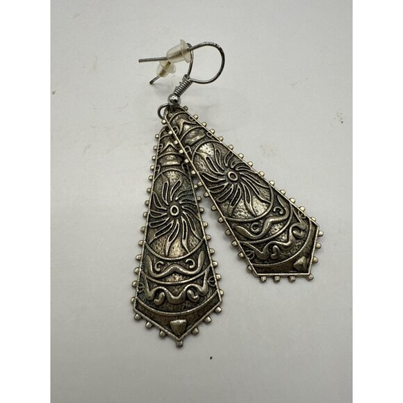 Antique Silver Tone Tribal Dangling Drop Earrings With Fish Hook Backs & Intrica - Picture 5 of 6